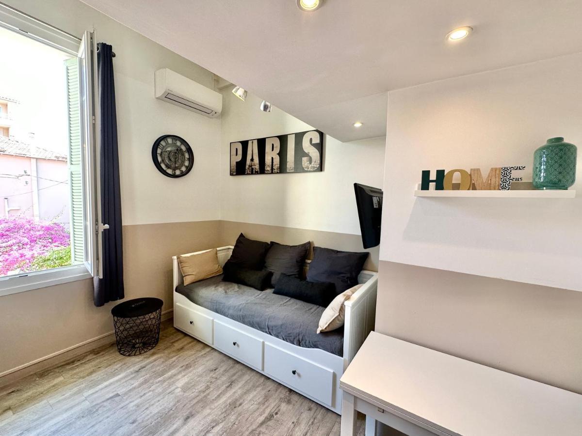 Studio Avec Clim A 100M Plage - 15Min Centre Ville Nice Luaran gambar